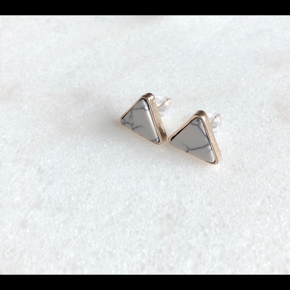 Geometric Dangle Drop earring with marble patterns - Picture 6 of 12